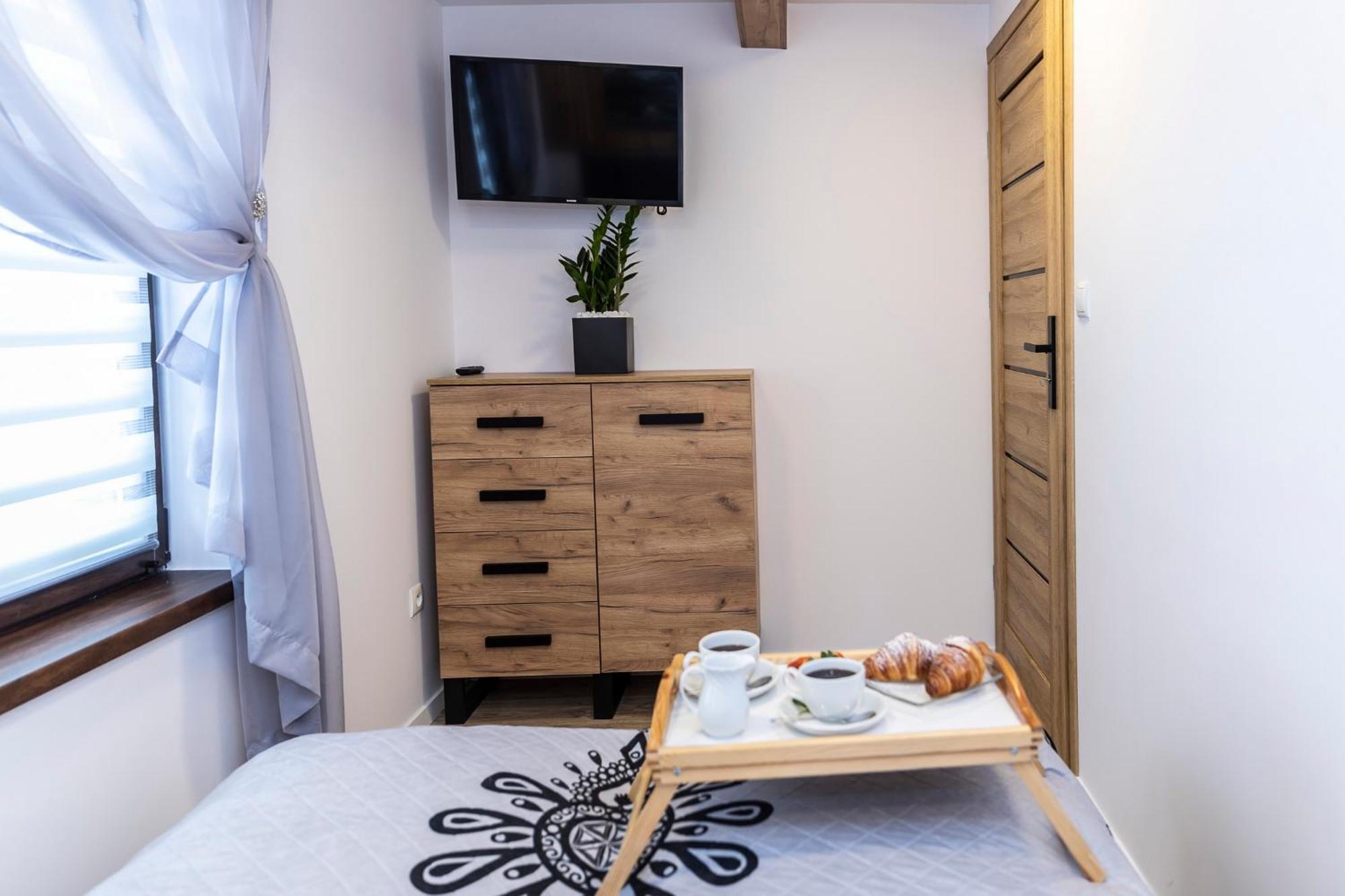 Apartament Tatravika Z Basenem I Widokiem กอสเชียลิสกอ ภายนอก รูปภาพ