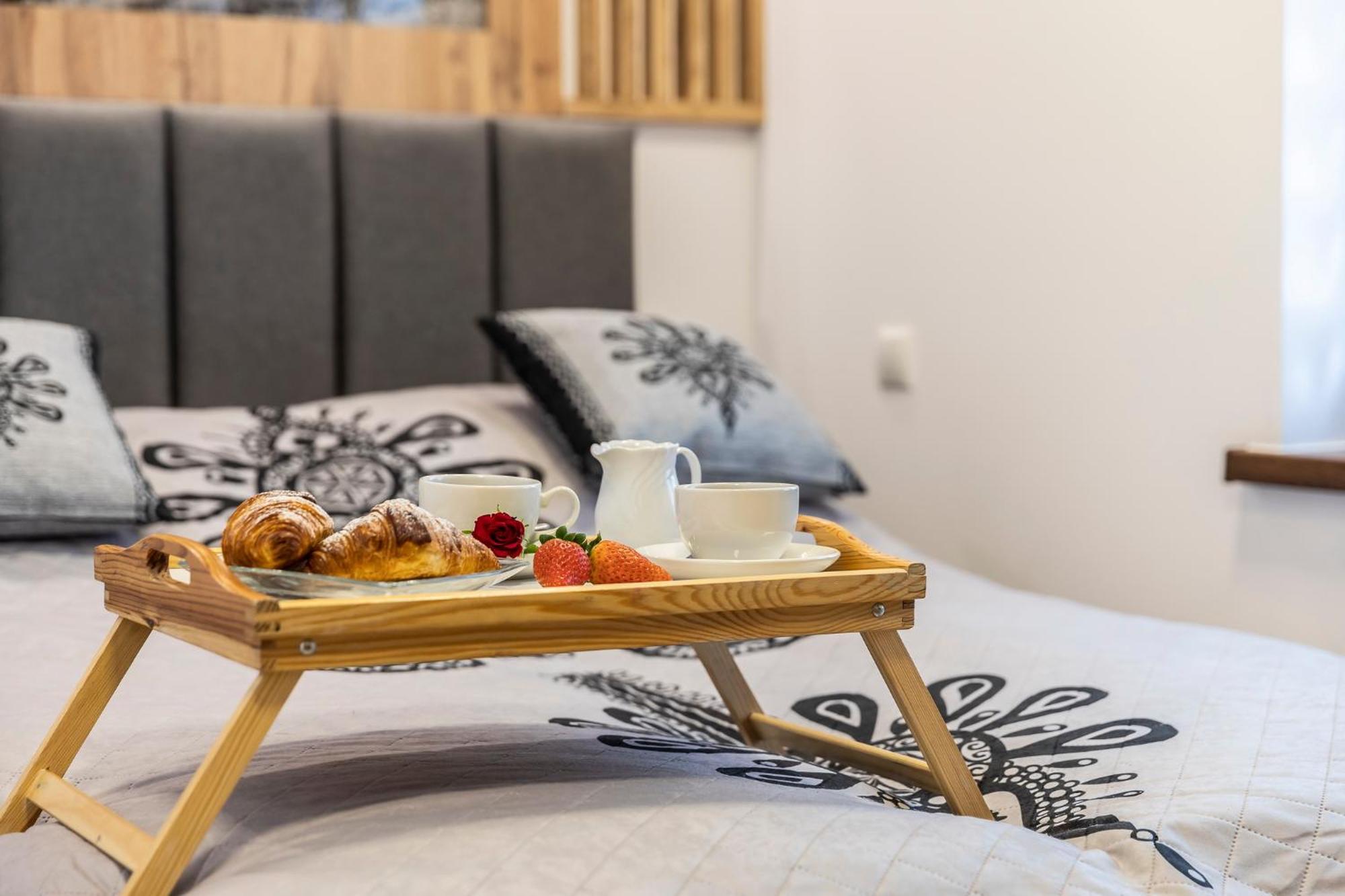 Apartament Tatravika Z Basenem I Widokiem กอสเชียลิสกอ ภายนอก รูปภาพ